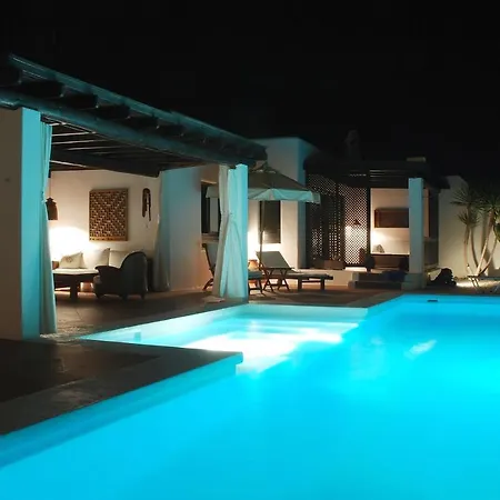 Los Helechos, Villa Con Encanto, Piscina Con Hidromasaje Y Gran Terraza Cubiertarge Covered Terrace Villa Costa Teguise