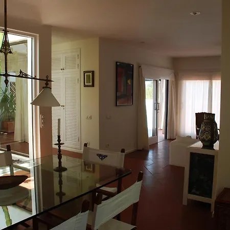 Villa Los Helechos, Villa Con Encanto, Piscina Con Hidromasaje Y Gran Terraza Cubiertarge Covered Terrace *